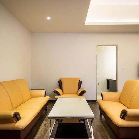 Midu Business Hotel Xiluo Экстерьер фото